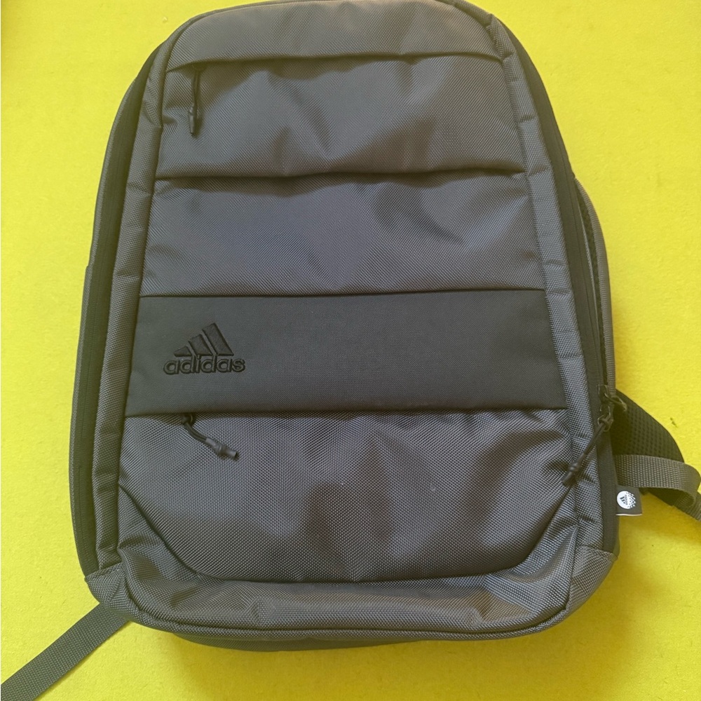 NWT Adidas Hybrid backpack - HC6171